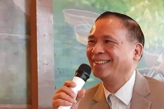 Bài 2: Không gian sinh tồn của dân tộc đang bị thách thức