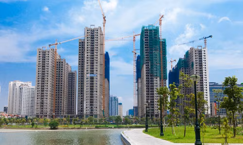 Nguyên Thứ trưởng Xây dựng: 'Người trẻ không nên dốc hết tiền mua nhà'