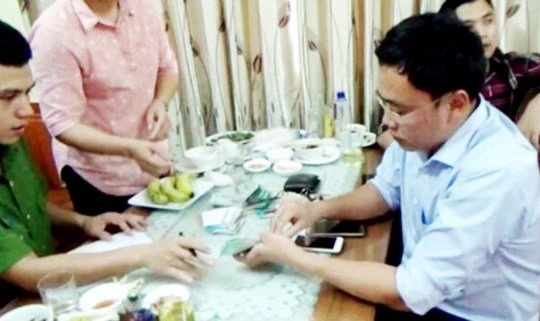 Cựu nhà báo Duy Phong bị cáo buộc tội cưỡng đoạt tài sản.