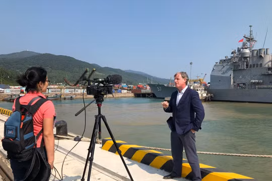 Tàu sân bay USS Carl Vinson