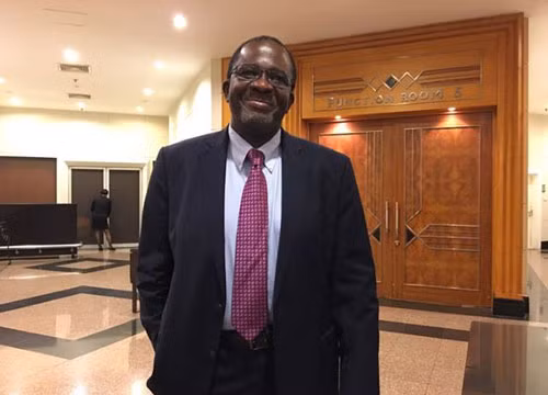 Ông Brian G. Mtonya, Chuyên gia Kinh tế Cao cấp Ngân hàng Thế giới tại Việt Nam