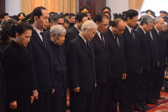 Không khí trang nghiêm trong lễ viếng nguyên Thủ tướng Phan Văn Khải - Ảnh: VGP