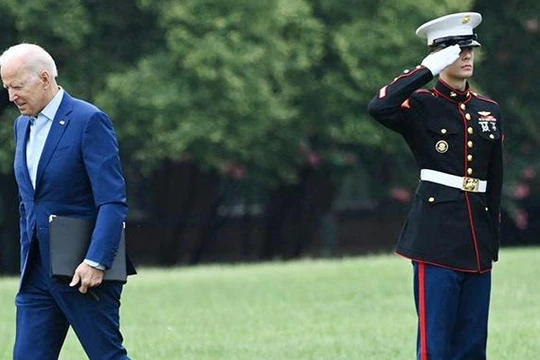 Tổng thống Biden đang là tâm điểm chỉ trích của dư luận vì cuộc rút quân thất bại khỏi Afghanistan. Ảnh: AP