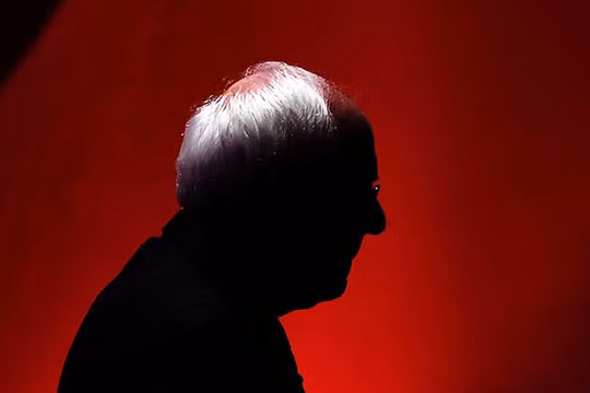 Thượng nghị sĩ Berni Sanders tuyên bố dừng chiến dịch tranh cử Tổng thống Mỹ ngày 8/4. Ảnh chụp từ youtube.