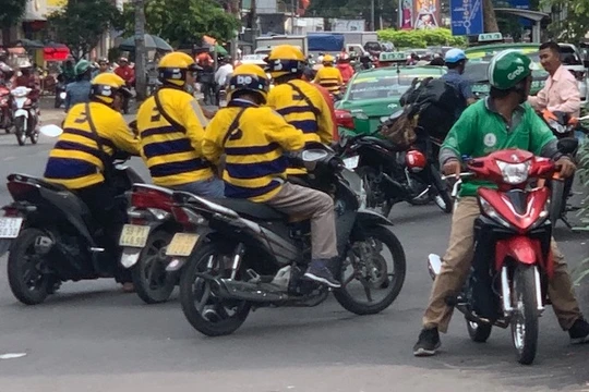 Sau 2 ngày kể từ khi ông Trần Thanh Hải rời ghế CEO của beGroup, mạng xã hội rộ lên thông tin ứng dụng này sắp rời hỏi thị trường đặt xe công nghệ (ảnh minh họa: vtv.vn).