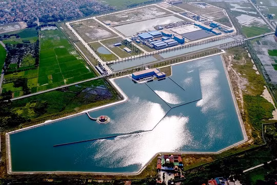 Toàn cảnh Nhà máy Nước mặt sông Đuống rộng 65 ha tại Hà Nội.