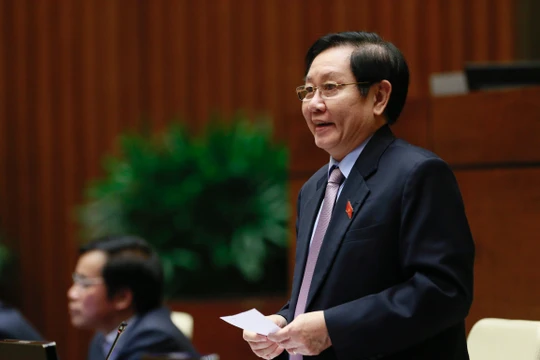 Bộ trưởng Lê Vĩnh Tân cho biết Thủ tướng đã chỉ đạo, giao cho Bộ trưởng Nội vụ làm Tổ trưởng kiểm tra công vụ nên làm rất quyết liệt.