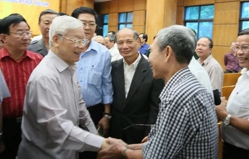 Tổng Bí thư, Chủ tịch nước Nguyễn Phú Trọng phát biểu tại buổi tiếp xúc cử tri. 