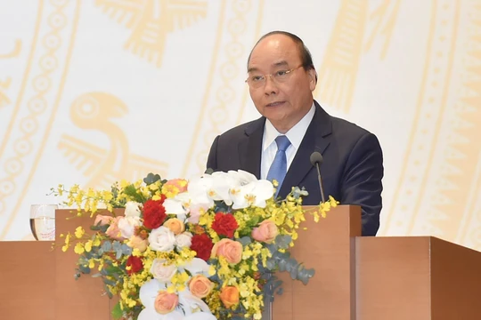Thủ tướng Nguyễn Xuân Phúc phát biểu kết luận Hội nghị Chính phủ với địa phương sáng 29/12/2020 (Ảnh: VGP)