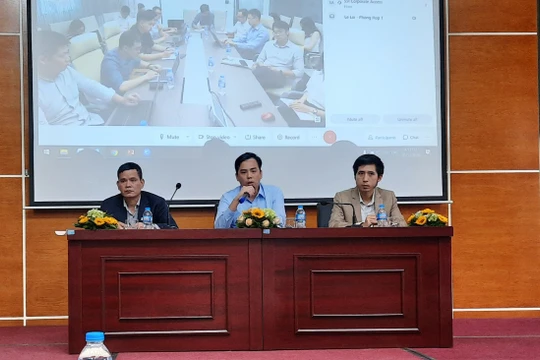 Ban lãnh đạo Tập đoàn Hà Đô chia sẻ tại hội nghị chuyên gia phân tích diễn ra chiều nay (3/10/2020)