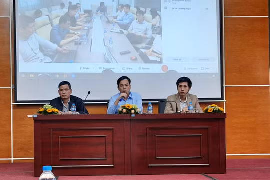 Ban lãnh đạo Tập đoàn Hà Đô chia sẻ tại hội nghị chuyên gia phân tích diễn ra chiều nay (3/10/2020)