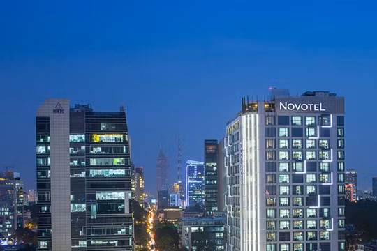 Chủ khách sạn Novotel Saigon Centre chìm trong thua lỗ