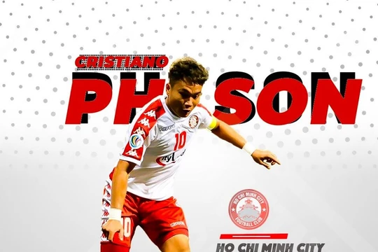 Việc Phi Sơn đã tỏa sáng khi kiến tạo trong màu áo TP.HCM là tín hiệu vui. Ảnh CLB.TPHCM