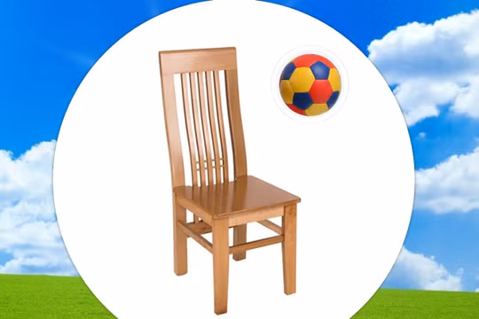 "Ghế HLV có 4 chân thì cầu thủ giữ 3 chân, HLV chỉ có 1 chân. Cầu thủ mà không ủng hộ thì HLV lãnh đủ". Ảnh VT.