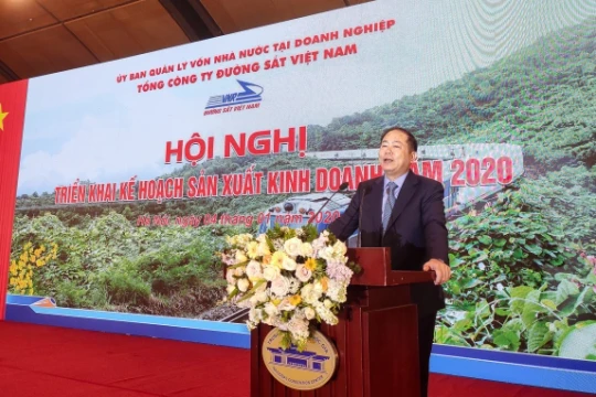 “Đường sắt đang ở giai đoạn khó khăn nhất lịch sử” ông Vũ Anh Minh, Chủ tịch HĐTV Tổng công ty ĐSVN. Ảnh VNR