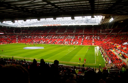 Những fan hâm mộ MU cũng không ngờ Ole đã giúp cho "Nhà hát của những giấc mơ" sớm trở lại cuộc đua Pemier League sớm như thế. Ảnh CLB