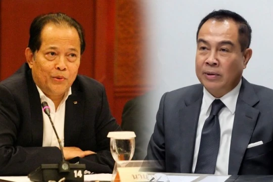 ông Worawi Makudi, cựu chủ tịch LĐBĐ Thái Lan (FAT) cựu ủy viên ban chấp hành FIFA đã tìm mọi cách để Ủy ban thể thao Thái Lan (SAT) loại bỏ đương kim chủ tịch FAT Somyos Pumpanmuang ra khỏi danh sách đề cử. Ảnh AT