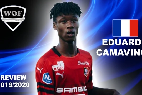 Eduardo Camavinga bất ngờ được tạp chí France Football bầu là Cầu thủ xuất sắc nhất lượt đi Ligue 1 mùa giải 2019 - 2020, khi mới 17 tuổi. Ảnh Rennes.