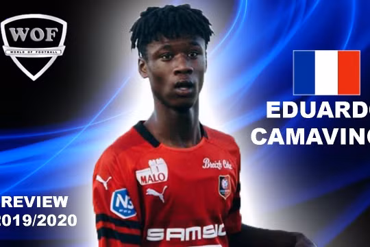 Eduardo Camavinga bất ngờ được tạp chí France Football bầu là Cầu thủ xuất sắc nhất lượt đi Ligue 1 mùa giải 2019 - 2020, khi mới 17 tuổi. Ảnh Rennes.