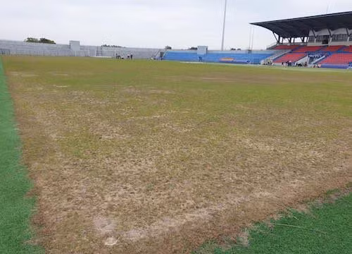 Liệu đây có phải là sân bóng không? Ảnh HTFC