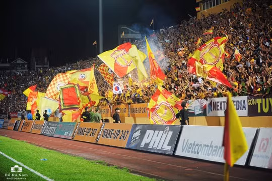 Nếu được tổ chức bán vé, CLB Nam Định sẽ thu được không ít hơn 1,5 tỷ đồng tiền vé trận đấu này. Ảnh NĐFC