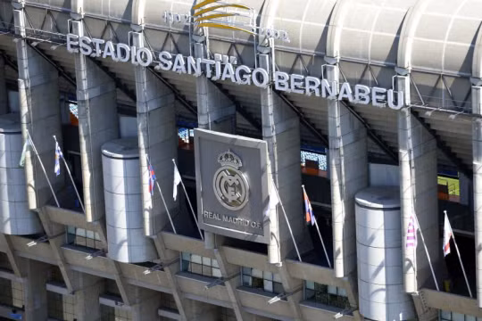 “Bố già” Perez quyết tâm theo đuổi chiến lược "The Baby Galacticos. Ảnh CLB.