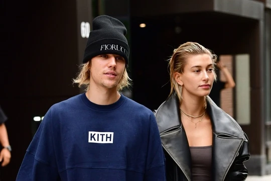 Justin và Hailey Bieber ở Tokyo
