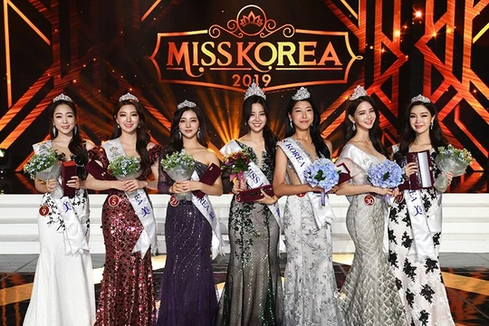 Hoa hậu và 6 Á hậu Hàn Quốc 2019. Nguồn ảnh: Korean Times
