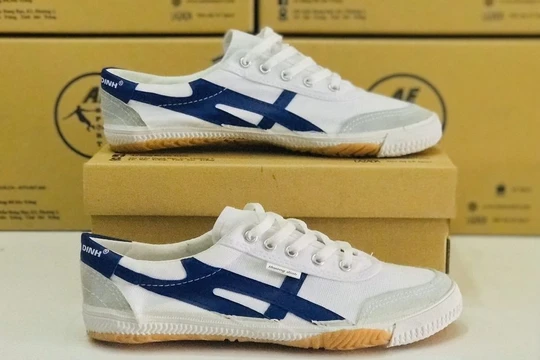 Giày Thượng Đình gặp khó khăn trong kinh doanh. Ảnh: GTĐ.