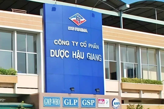 Tổng giám đốc và 2 giám đốc của Dược Hậu Giang xin từ nhiệm trong tháng 7