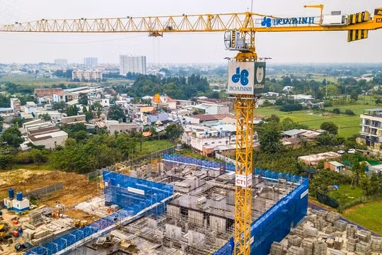 Xây dựng Hòa Bình phát hành 73 triệu cổ phiếu hoán đổi nợ cho 99 chủ nợ