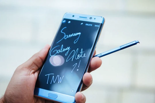Cổ phiếu Samsung tuột dốc sau quyết định dừng bán Galaxy Note 7