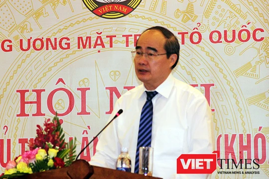 Ông Nguyễn Thiện Nhân, Ủy viên Bộ Chính trị, Chủ tịch Ủy ban Trung ương MTTQ Việt Nam chủ trì đã tổ chức Hội nghị lần 9 tại TP Đà Nẵng. 