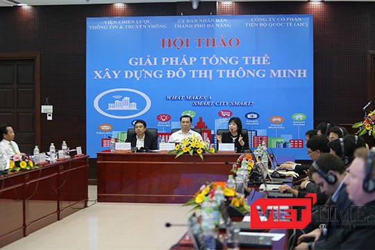 Ngày 8/11, UBND TP Đà Nẵng, Bộ TTTT, Viện Chiến lược Thông tin và Truyền thông (Bộ TT&TT) phối hợp cùng Công ty Cổ phần Tiến bộ Quốc tế AIC tổ chức Hội thảo Giải pháp tổng thể xây dựng Đô thị thông minh 2016 nhằm tìm hướng phát triển cho Đà Nẵng
