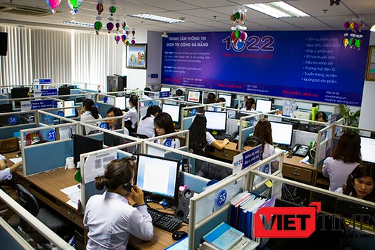 Nhằm tiết kiệm thời gian chờ đợi giải quyết hồ sơ của các tổ chức, công nhân cũng như thuận tiện hơn cho cơ quan, đơn vị cung ứng dịch vụ công, UBND TP Đà Nẵng vừa đưa dịch vụ hẹn giờ giao dịch hành chính vào áp dụng.