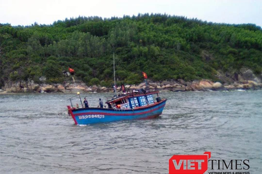 Lực lượng chức năng tiếp tục theo dõi thông tin cứu nạn đối với tàu cá BĐ 97238 TS cùng 14 ngư dân bị mất tích trên biển