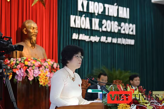 Theo bà Đặng Thị Kim Liên, Chủ tịch Ủy ban Mặt trận tổ quốc Việt Nam TP.Đà Nẵng, cử tri Đà Nẵng quan tâm đến tình trạng dự án treo trên đất vàng, du khách Trung Quốc và nhất là bào học từ Formosa