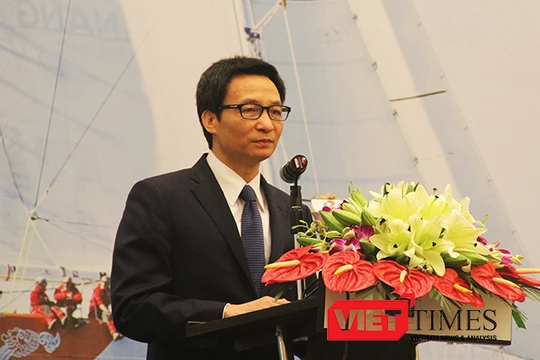 Phó thủ tướng Chính phủ Việt Nam Vũ Đức Đam phát biểu tại sự kiện