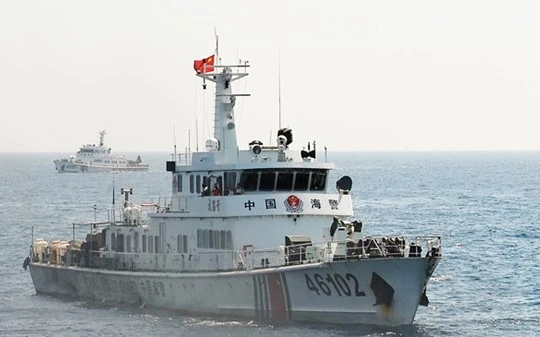 Tàu hải cảnh số hiệu 46102 của Trung Quốc nghi đâm chìm tàu cá ngư dân Quảng Ngãi