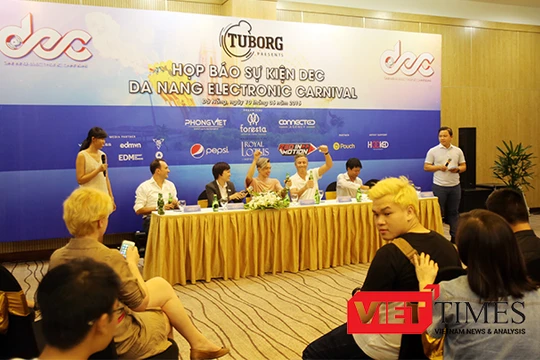 Tối 10/6, tại Đà Nẵng, Công ty Phong Việt Event & Entertainment phối hợp với Connected gency và Foresta tổ chức họp báo công bố đêm nhạc Danang Electronic Carnival (DEC) lần đầu tiên tổ chức tạo Đà Nẵng.