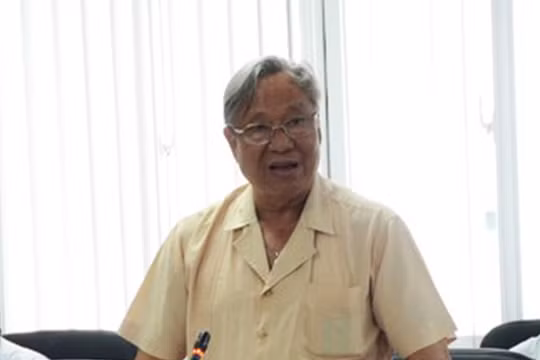 Ông Trịnh Lương Trân, nguyên Giám đốc Bệnh viện Ung thư Đà Nẵng cho biết sẽ làm rõ sự việc sau khi từ TP.HCM về Đà Nẵng