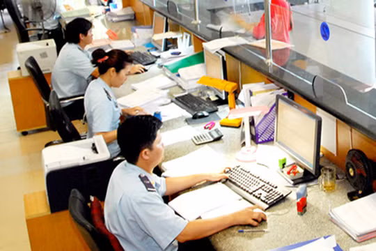 Từ 1/1/2017, Cảng Cát Lái sẽ áp dụng thủ tục và thanh toán qua internet