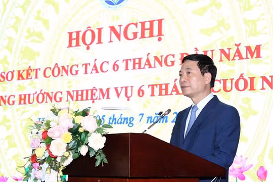 Bộ trưởng Bộ TT&TT Nguyễn Mạnh Hùng phát biểu chỉ đạo tại Hội nghị,