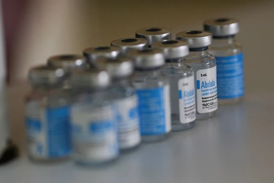 Vaccine COVID-19 Abdala (Ảnh - Reuters)
