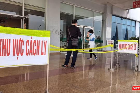 Khu vực cách ly bệnh nhân mắc COVID-19 (Ảnh - Minh Thuý) 