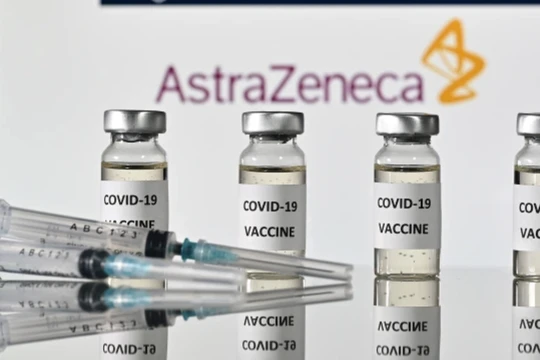 Vaccine phòng COVID-19 của AstraZeneca (Ảnh - AFP) 