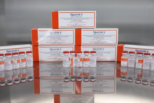 Lô vaccine Sputnik V lần đầu tiên được sản xuất tại Việt Nam (Ảnh - VABIOTECH) 