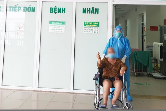 Bệnh nhân K. hồi phục và được xuất viện (Ảnh - BVCC) 