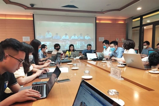 Cuộc họp Ban Chỉ đạo phòng, chống dịch COVID-19 TP. Hà Nội diễn ra với nhiều nội dung quan trọng. Ảnh: Minh Thúy 