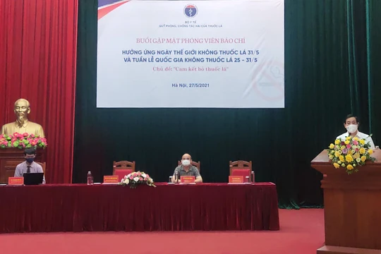 Buổi gặp mặt báo chí nhân ngày Thế giới không thuốc lá 31/5 và Tuần lễ Quốc gia không thuốc lá 25-31/5 do Quỹ phòng, chống tác hại của thuốc lá, Bộ Y tế tổ chức (Ảnh - Minh Thuý) 